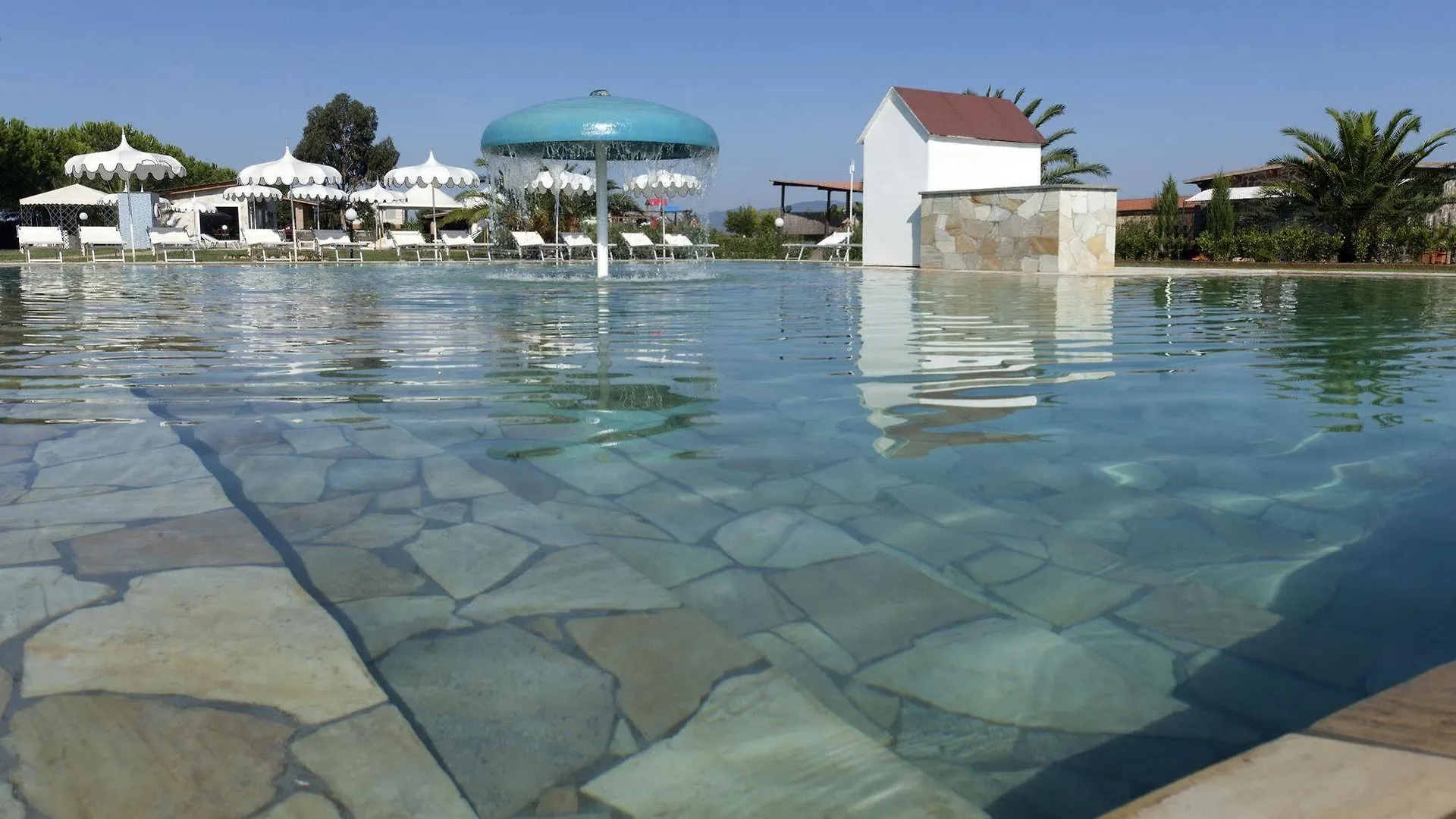 Aparthotel Fattoria Maremmana Marina di Grosseto 4*,